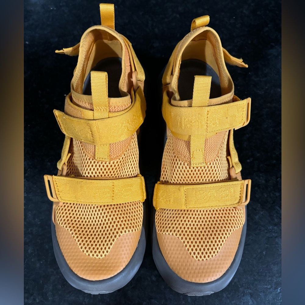Teva M Outflow Universal Men Trail Strap Outdoors Water Shoes Sneakers